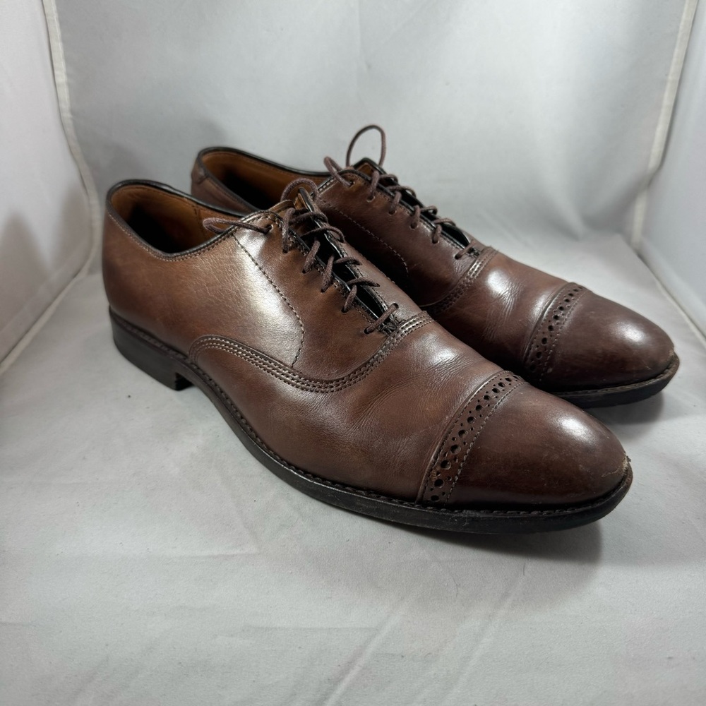 Allen Edmonds Fifth Avenue Cap-toe Oxford Dress Shoe - Men's size 10.5B